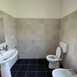 Miqt Konukevi *